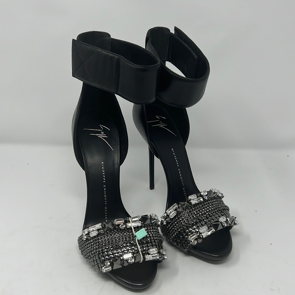 Giuseppe Zanotti heels